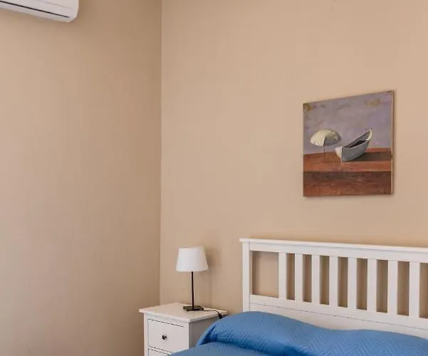 La Veranda Di Tatta Bed & Breakfast 3*