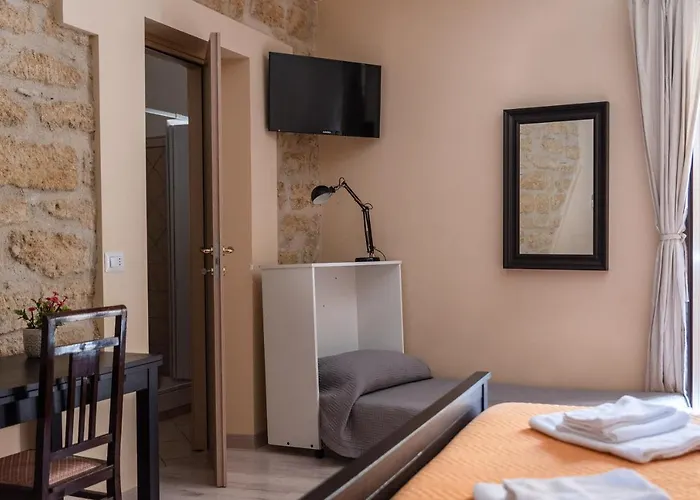 Bed & Breakfast La Veranda Di Tatta 3*